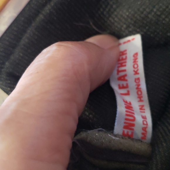 Vintage Genuine Leather Made in Hong Kong Beautiful Brown Women's Clutch. - Picture 8 of 11